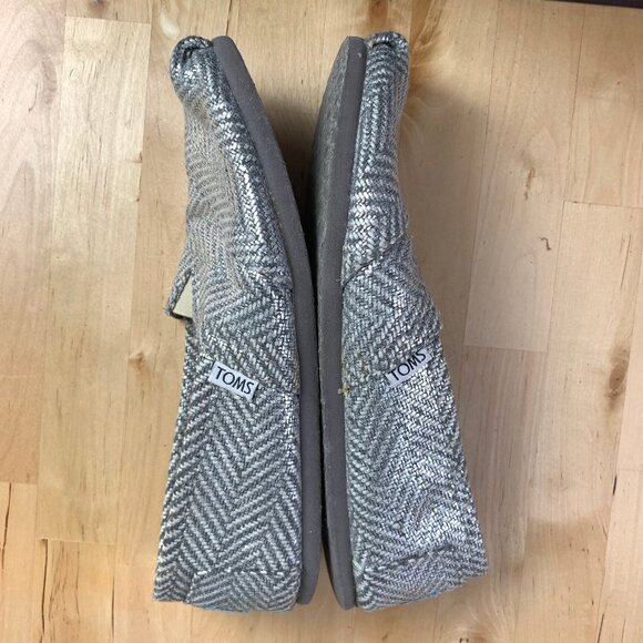 TOMS Metallic Silver Herringbone Womens Classics - Size 8 - Picture 4 of 6